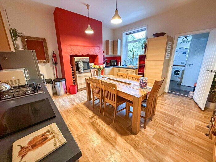 2 Bedroom Terraced House For Sale In Blackburn Road, Haslingden, Rossendale, BB4