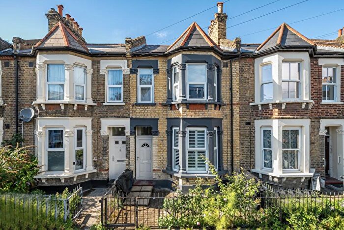 1 Bedroom Flat For Sale In Gosterwood Street, London, SE8