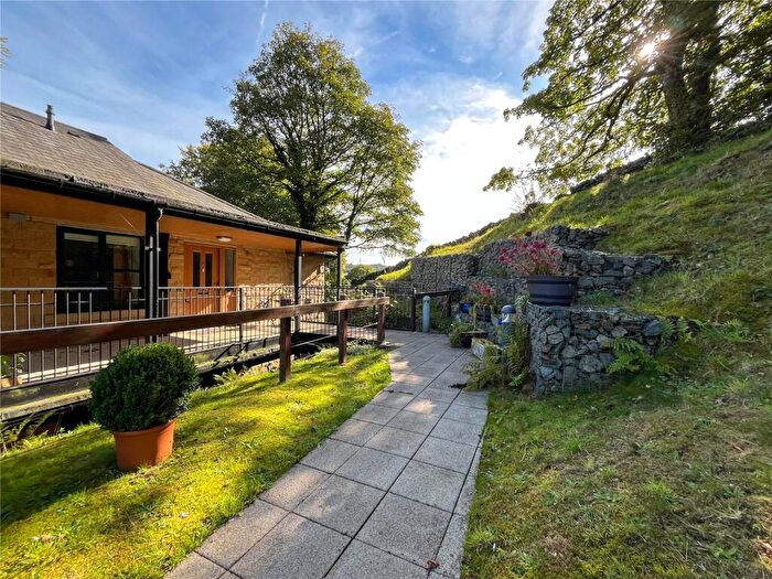 2 Bedroom Apartment For Sale In The Summerhouse, Stoneswood, Oldham Road, Delph, Saddleworth, OL3