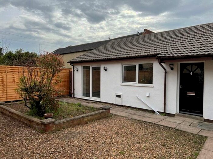 2 Bedroom Bungalow To Rent In Wardle Court, Kettering, NN16
