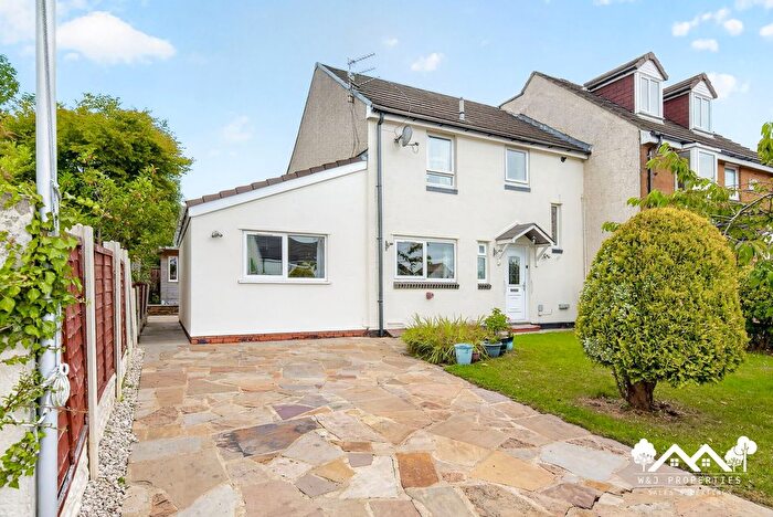3 Bedroom Semi-Detached House For Sale In Leopold Way, Blackburn, BB2