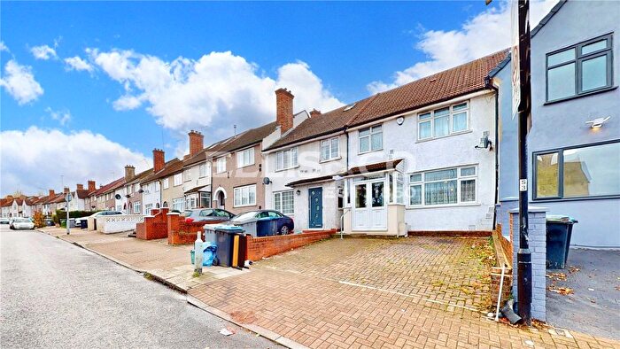4 Bedroom Terraced House To Rent In Links Road, London, NW2