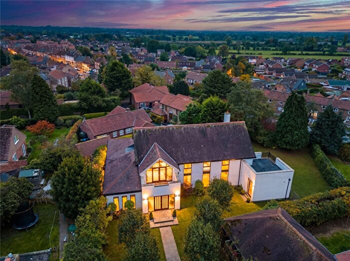 4 Bedroom Detached House For Sale In Church Hill, Easingwold, York, YO61