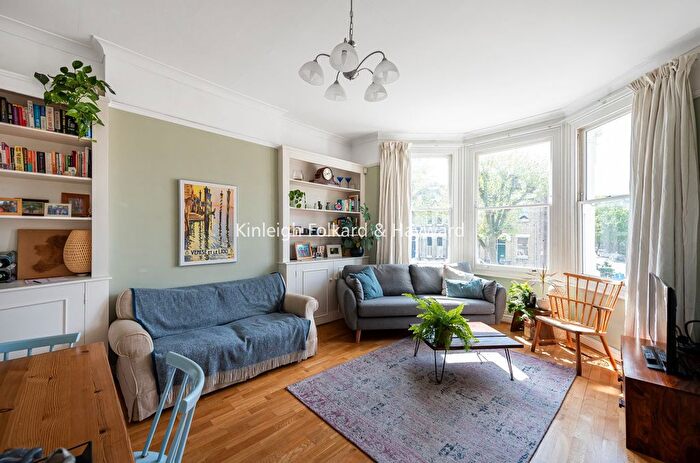3 Bedroom Flat For Sale In Fordwych Road, West Hampstead, London, NW2