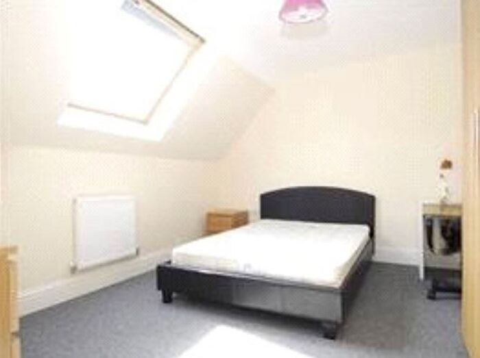 1 Bedroom Property To Rent In Quaker Lane, Plymouth, PL3
