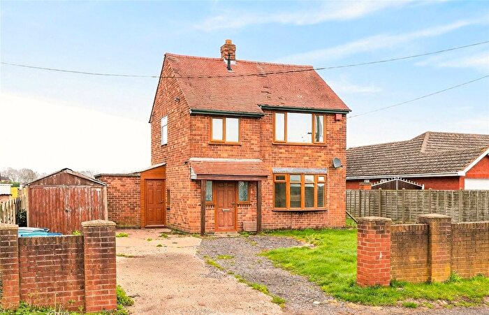 3 Bedroom Detached House For Sale In Drayton Lane, Drayton Bassett, Tamworth, Staffordshire, B78