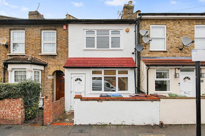 2 Bedroom House For Sale In Downsell Road, Stratford, E15
