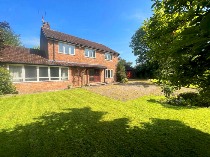 4 Bedroom Detached House For Sale In The Street, Ubley, BS40