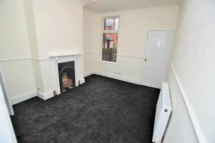 2 Bedroom Terraced House To Rent In Skipworth Street, Leicester, Leicestershire LE2