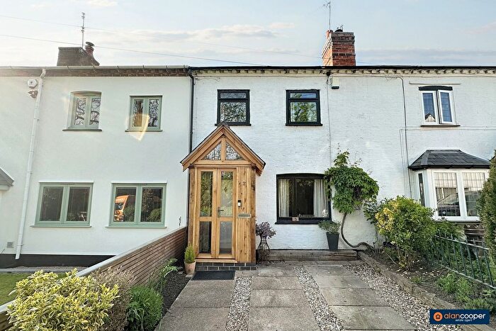 2 Bedroom Cottage For Sale In The Row, Main Road, Ansty, CV7