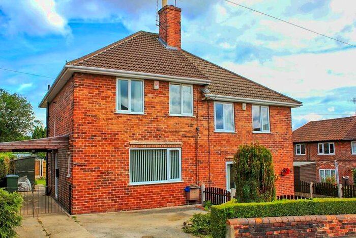 2 Bedroom Semi-Detached House To Rent In Fir Street, Hollingwood, Chesterfield, Derbyshire, S43