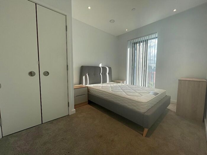 2 Bedroom Apartment To Rent In Bury Street, Manchester, Greater Manchester, M3