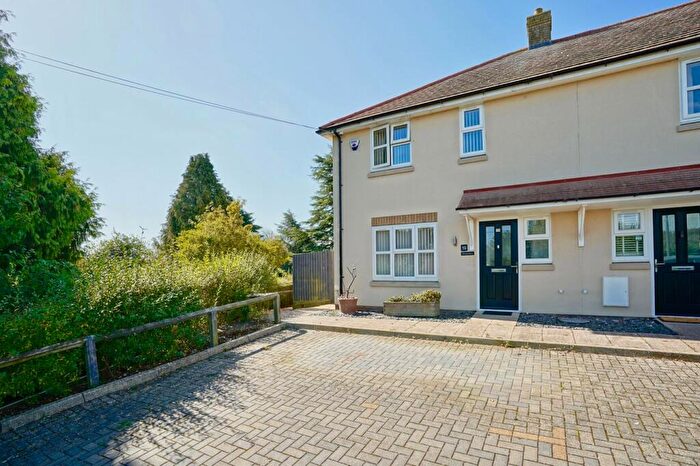 3 Bedroom End Of Terrace House For Sale In School Road, Broughton, Huntingdon, PE28