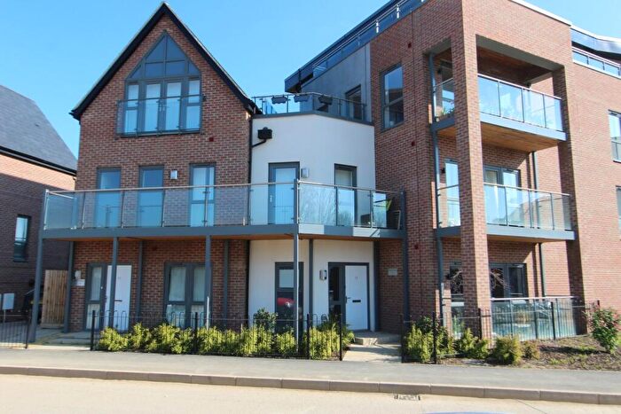1 Bedroom Apartment To Rent In , Harvard Way, Oakgrove, Milton Keynes, MK10