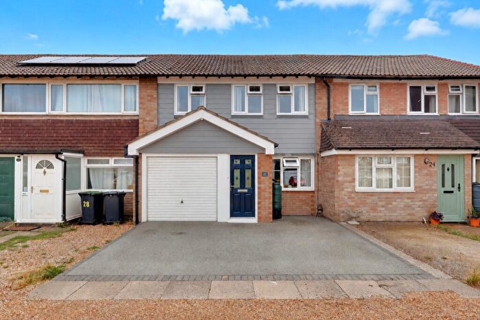 3 Bedroom Terraced House For Sale In Wendover Road, Havant, PO9