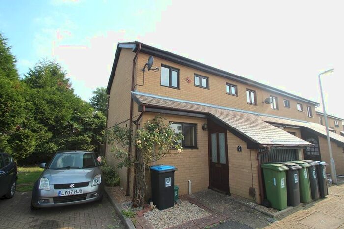 1 Bedroom Terraced House To Rent In Bowmans Court, Highfield, Hemel Hempstead, HP2