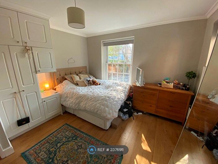 4 Bedroom Flat To Rent In Vauxhall Street, London, SE11