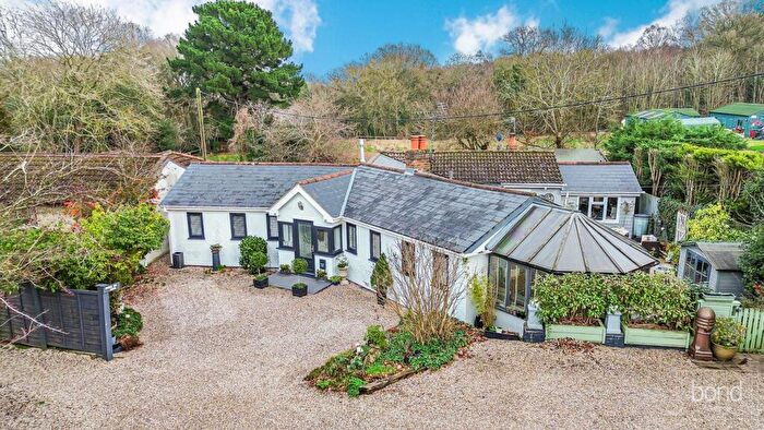 3 Bedroom Bungalow For Sale In North Hill, Little Baddow, Chelmsford, CM3