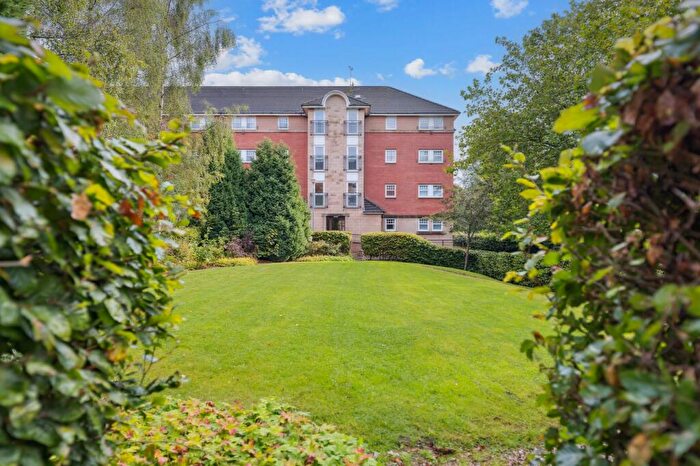 2 Bedroom Flat For Sale In Pleasance Way, Flat /, Shawlands, Glasgow, G43