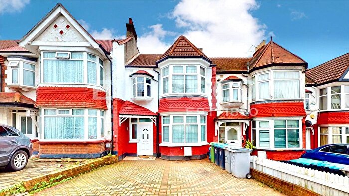 4 Bedroom Terraced House For Sale In Wembley Hill Road, Wembley, HA9