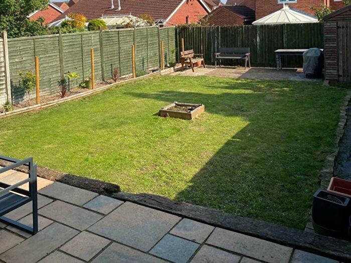3 Bedroom Terraced House For Sale In Highfield Close, Gainsborough, DN21