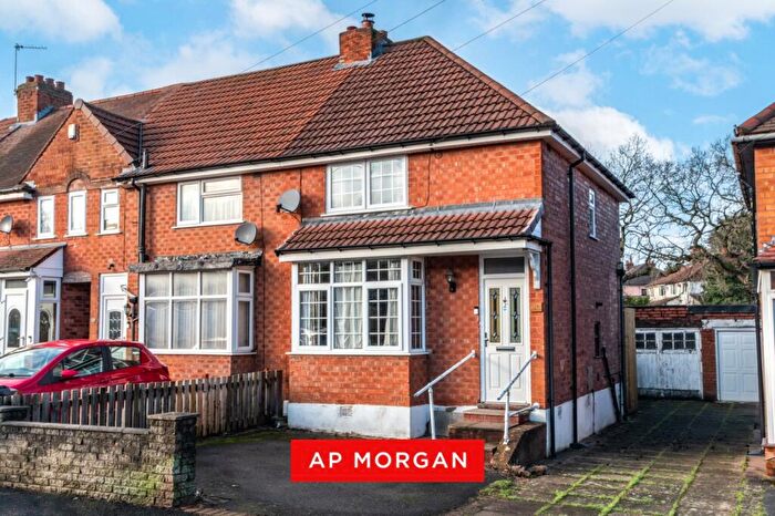 2 Bedroom End Of Terrace House For Sale In Kingswood Road, Northfield, Birmingham, West Midlands, B31