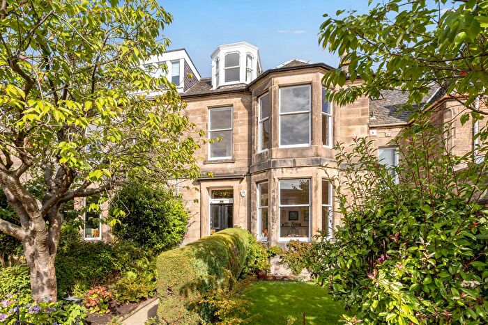4 Bedroom Flat For Sale In Mayfield Terrace, Newington, Edinburgh, EH9