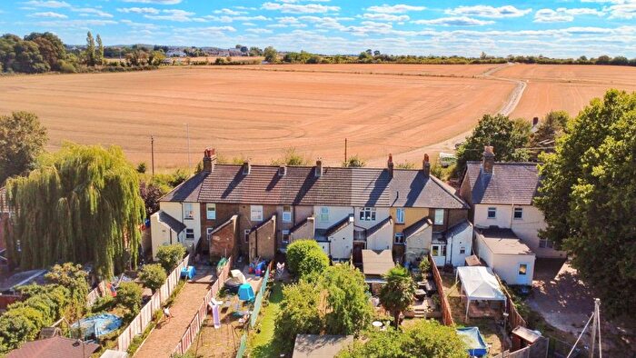 2 Bedroom Terraced House For Sale In Hawley Road, Dartford, Kent, DA1
