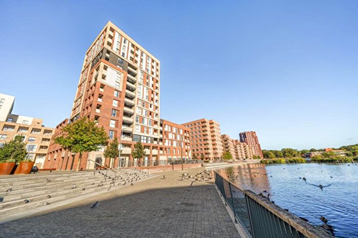 2 Bedroom Flat For Sale In Nest Way, London, SE2