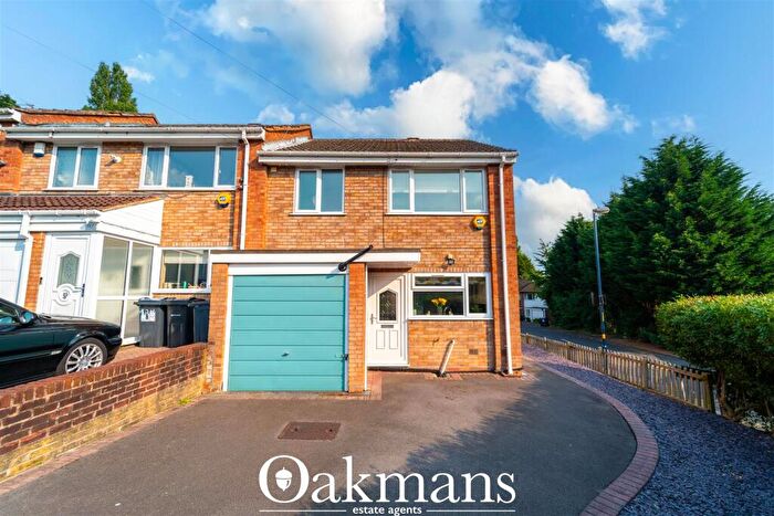3 Bedroom End Of Terrace House For Sale In Welsh House Farm Road, Birmingham, B32