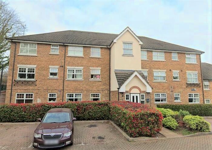 2 Bedroom Flat To Rent In Flat, Polaris Court, Mariner Close, Barnet, EN4
