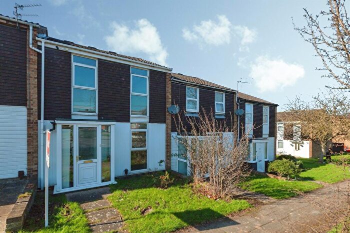 3 Bedroom Terraced House For Sale In Goodwood Road, Leicester, LE5