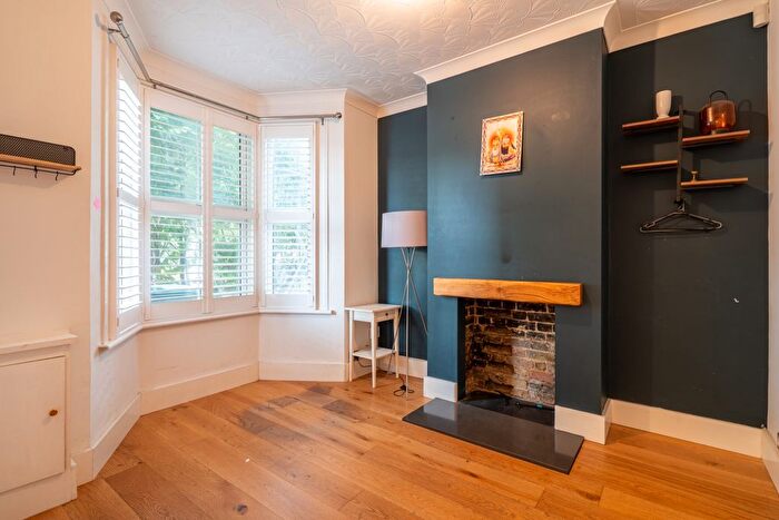 2 Bedroom Terraced House To Rent In Park Avenue, Gravesend, DA11