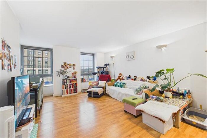 1 Bedroom Apartment For Sale In The Hicking Building, Queens Road, NG2