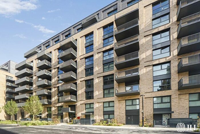 1 Bedroom Apartment To Rent In Anax Street London, N4