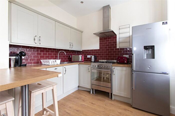1 Bedroom Flat To Rent In Primrose Terrace, Edinburgh, EH11