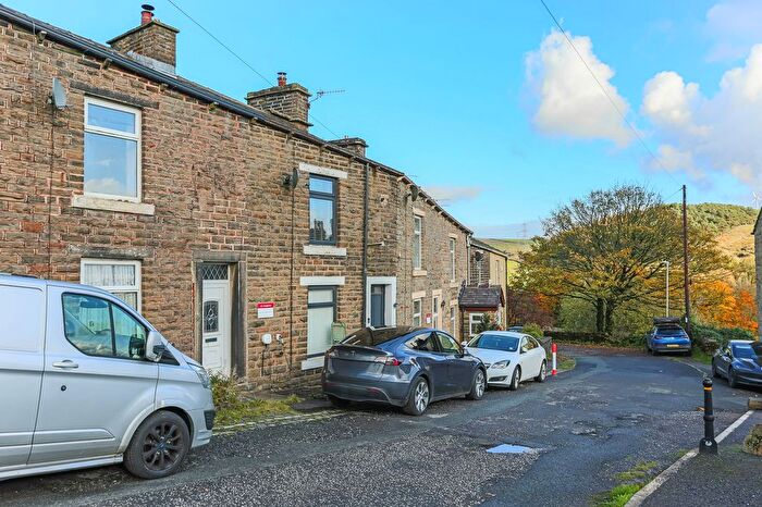 2 Bedroom Terraced House For Sale In Weir Lane, Bacup, OL13
