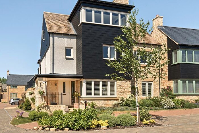 4 Bedroom Detached House For Sale In Upper Rissington, Gloucestershire, GL54