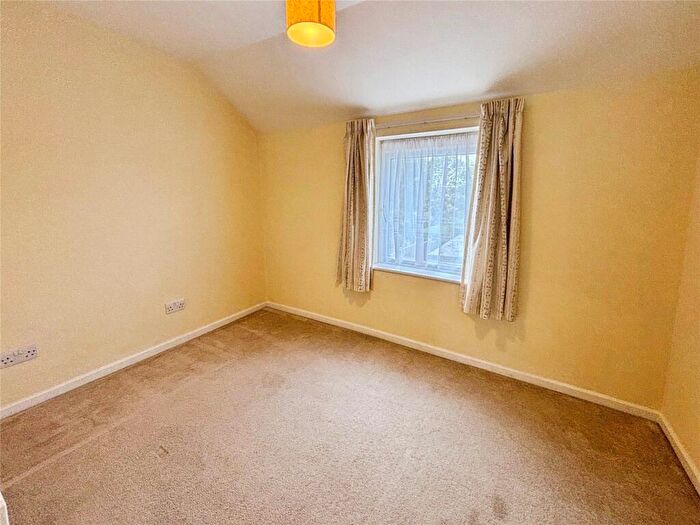 2 Bedroom End Of Terrace House For Sale In Church Street, Nonington, Dover, Kent, CT15