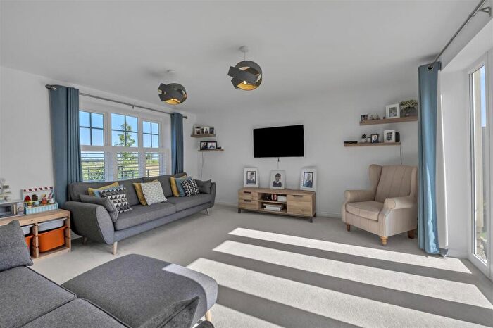 4 Bedroom Detached House For Sale In St. Edmunds Drive, Elmswell, Bury St. Edmunds, IP30