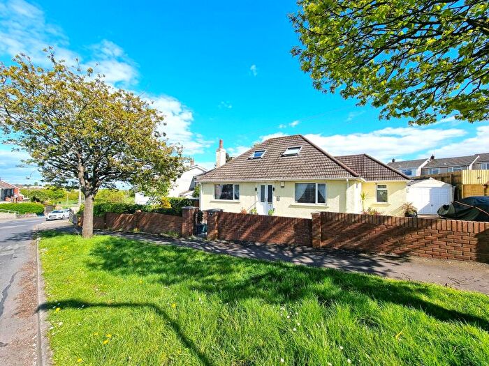 3 Bedroom Detached Bungalow For Sale In Colcot Road, Barry, CF62