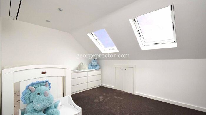 3 Bedroom Terraced House For Sale In Herbert Road, Bromley, BR2