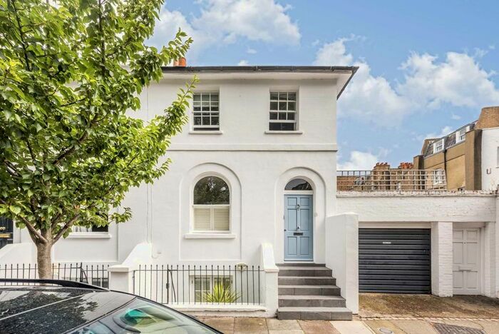 3 Bedroom Property To Rent In St. Peters Villas, London, W6