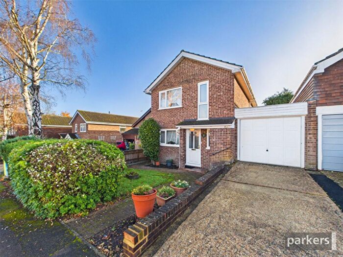 4 Bedroom Detached House For Sale In Sylvanus, Bracknell, Berkshire, RG12