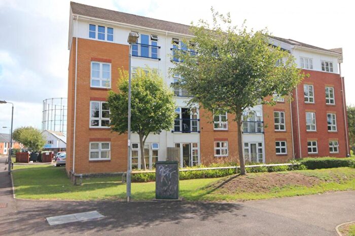 1 Bedroom Apartment To Rent In Kennet Walk, Kenavon Drive, Reading, Berkshire, RG1