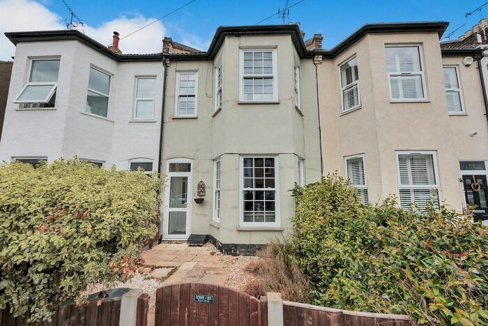 3 Bedroom Terraced House To Rent In West Road, Southend-On-Sea, SS3