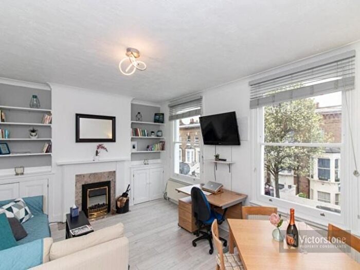 1 Bedroom Flat To Rent In Lydford Road, Maida Vale, London, W9