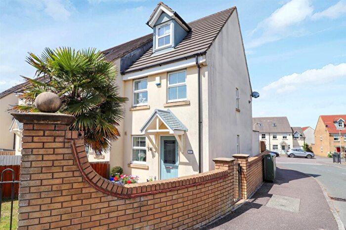 3 Bedroom End Of Terrace House For Sale In Fulford Close, Bideford, Devon, EX39