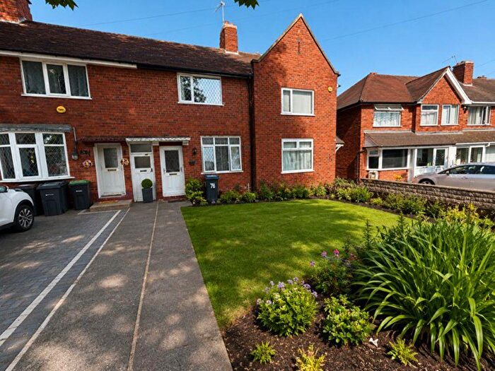 2 Bedroom Terraced House For Sale In Hathersage Road, Great Barr, Birmingham, B42