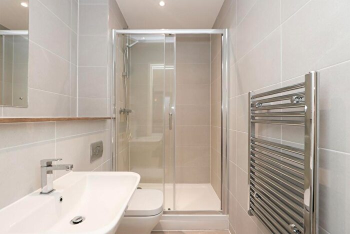 1 Bedroom Apartment For Sale In Apt Cotton Mill, Kelham Island, S3